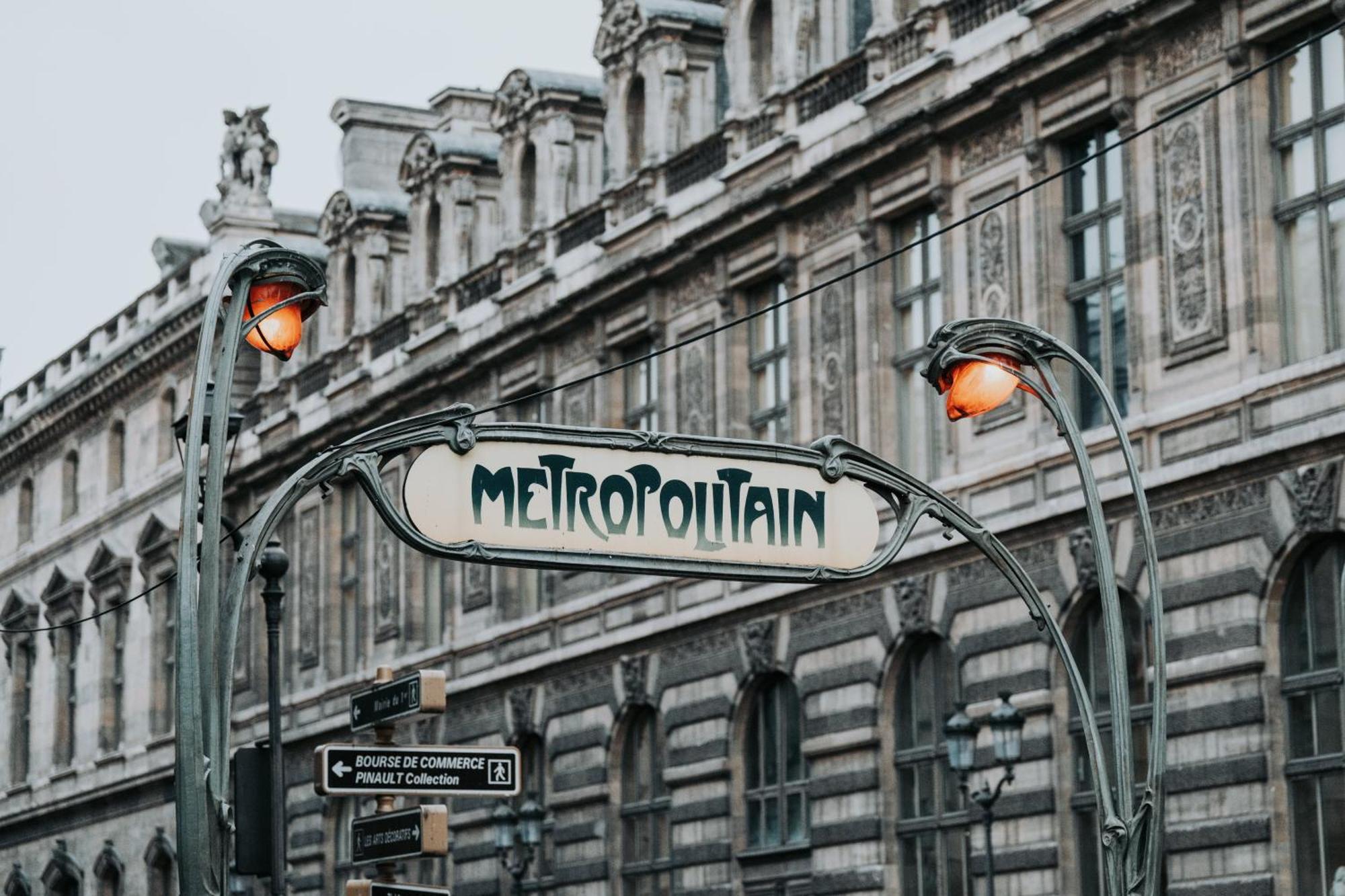 Austin'S Saint Lazare Hotel Paris Dış mekan fotoğraf